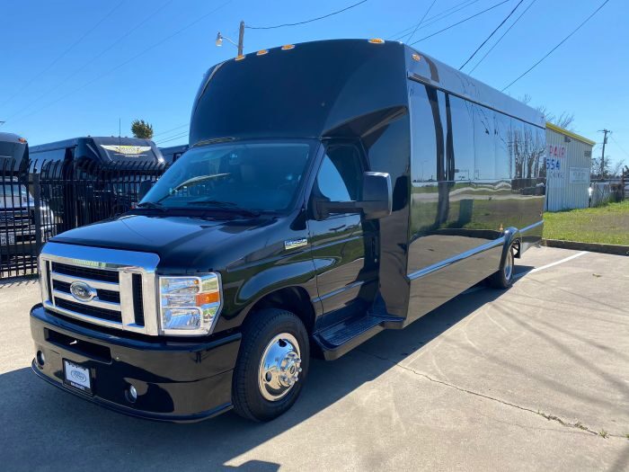 Black party bus – Longmont party bus rental